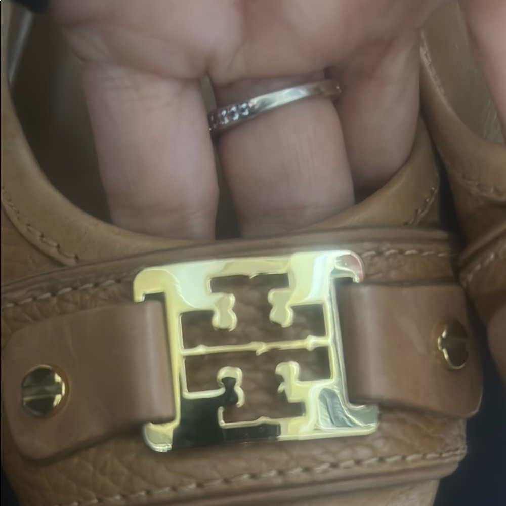 Tory Burch Tan Flats with Gold Embellishment - Picture 9 of 10